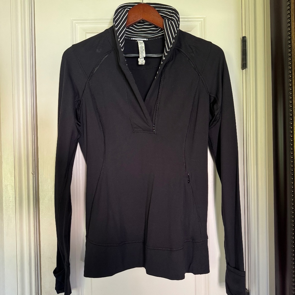 Lululemon Quarter Zip Pull Over with Zipper Pockets Size 10
